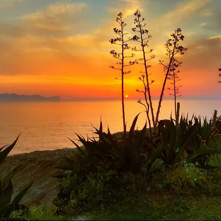 Sunset Mediterranean Sea Guest house *
